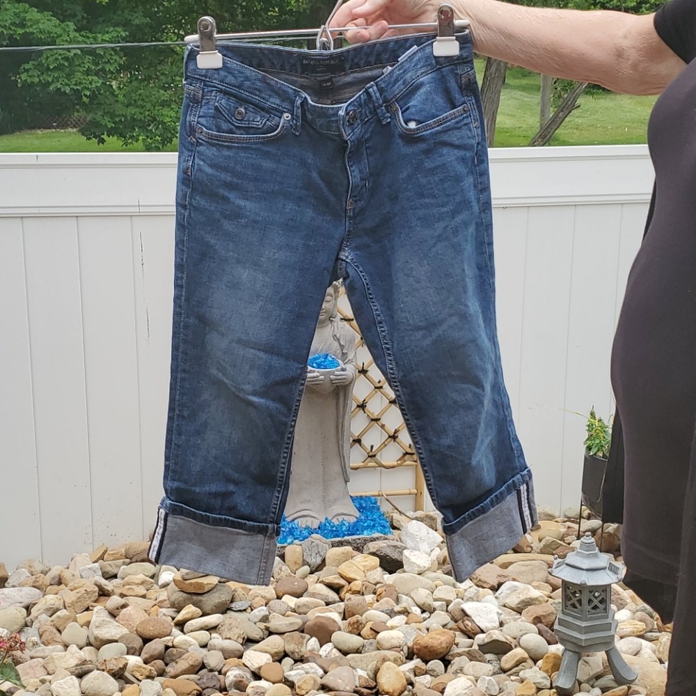 BananaRepublic size 28/6 petite used jean capris.
